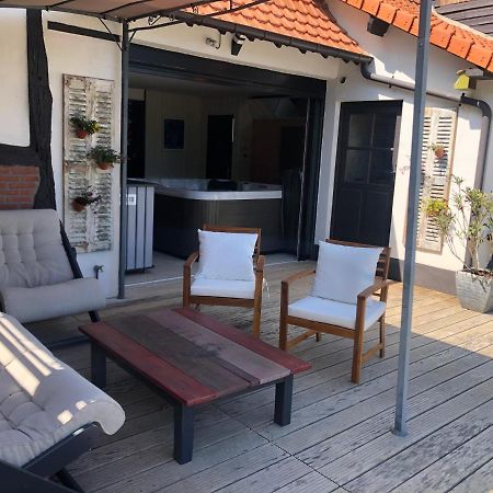 Gite Piscine Jacuzzi Privatises Clos Valentin Freulleville Eksteriør bilde